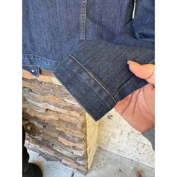 Loft Outlet Jean Jacket-Size Medium - Picture 7 of 8